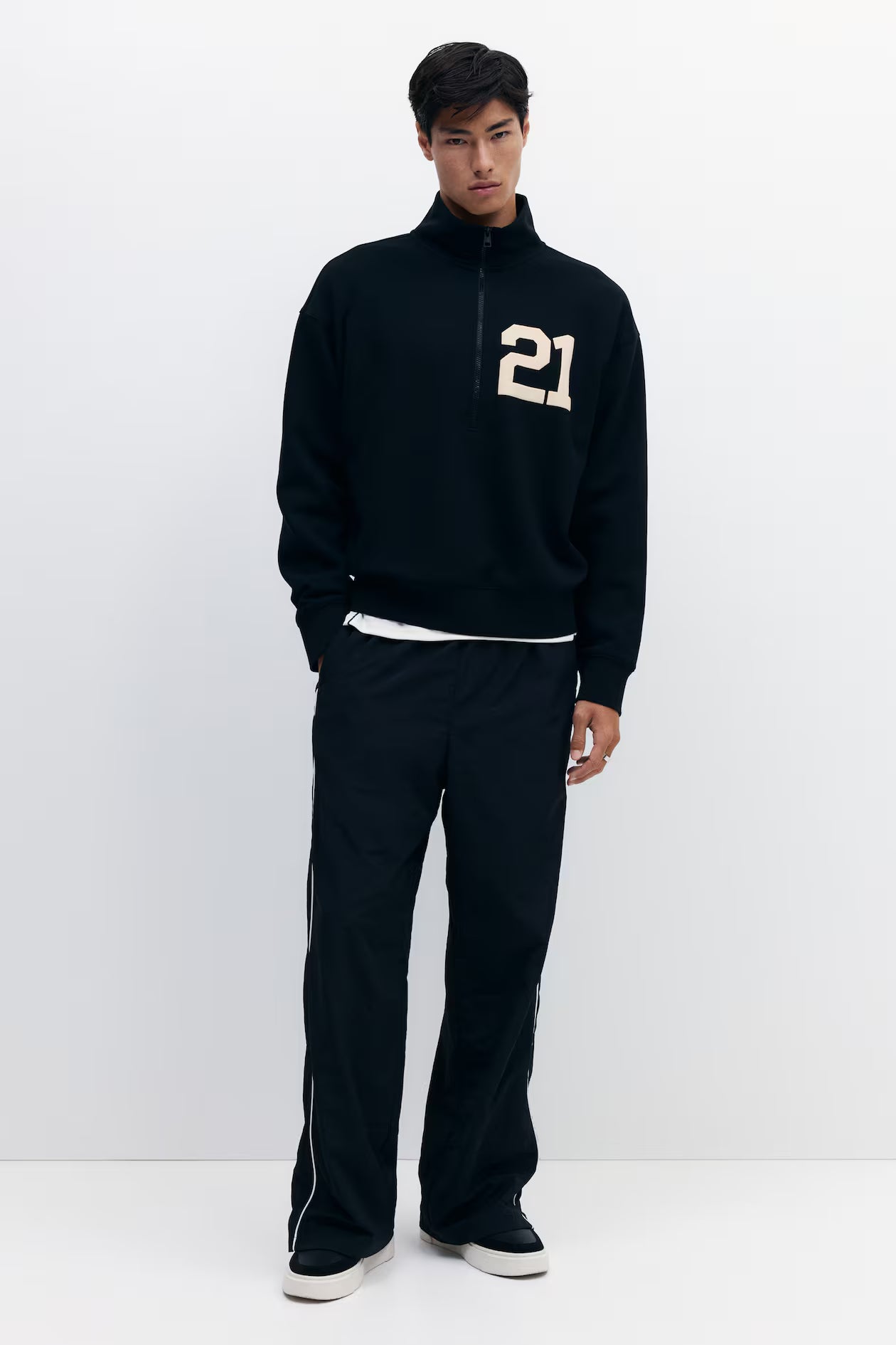 Loose Fit Zip-top sweatshirt