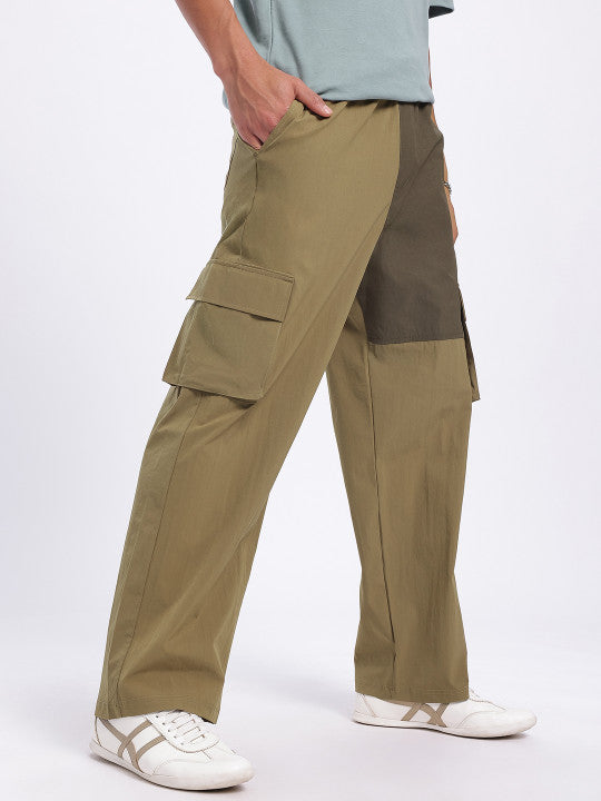 Men Colourblock Carpenter Relaxed Fit Cargos